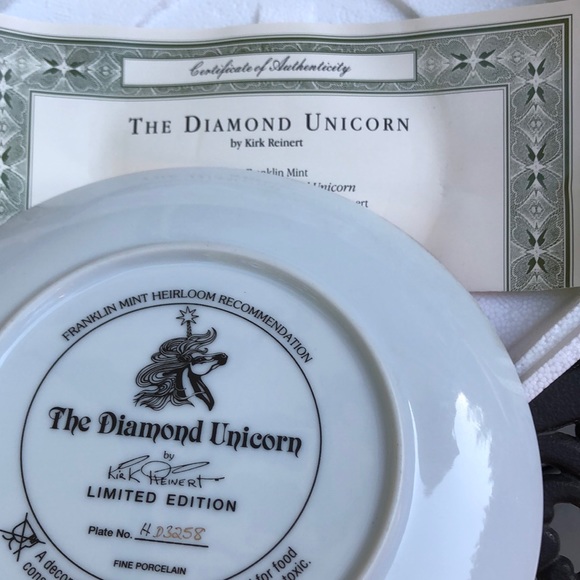 The Diamond Unicorn - limited edition collectible plate - Picture 4 of 4